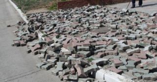 Демонтаж тротуарной плитки Биробиджан, цена от 2943 руб.